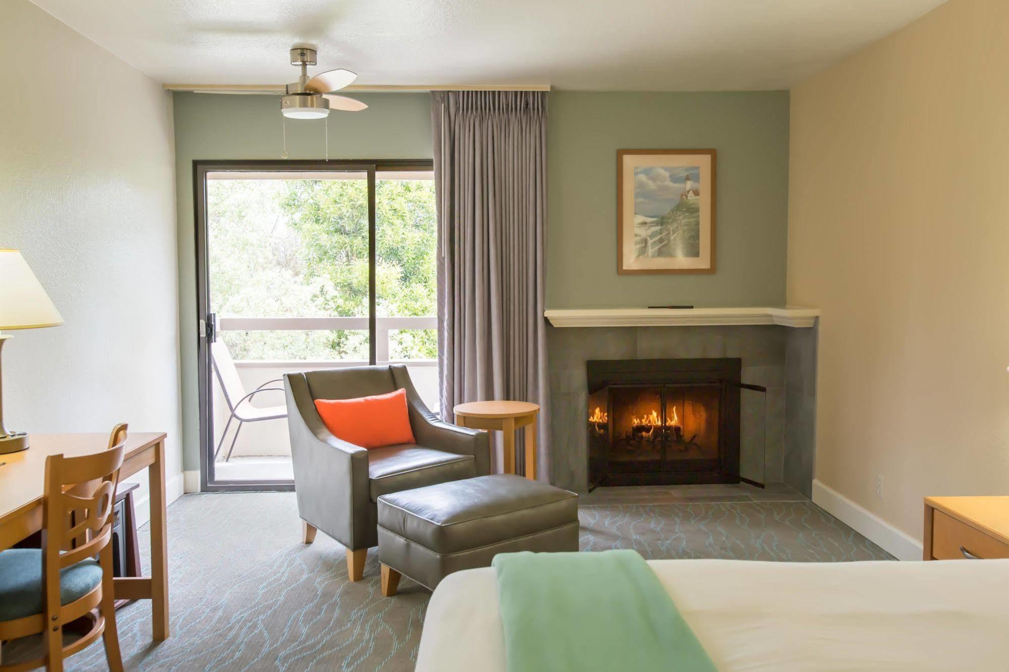 Colton Inn Monterey Eksteriør bilde