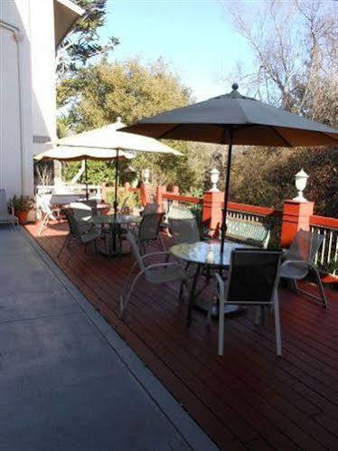 Colton Inn Monterey Eksteriør bilde